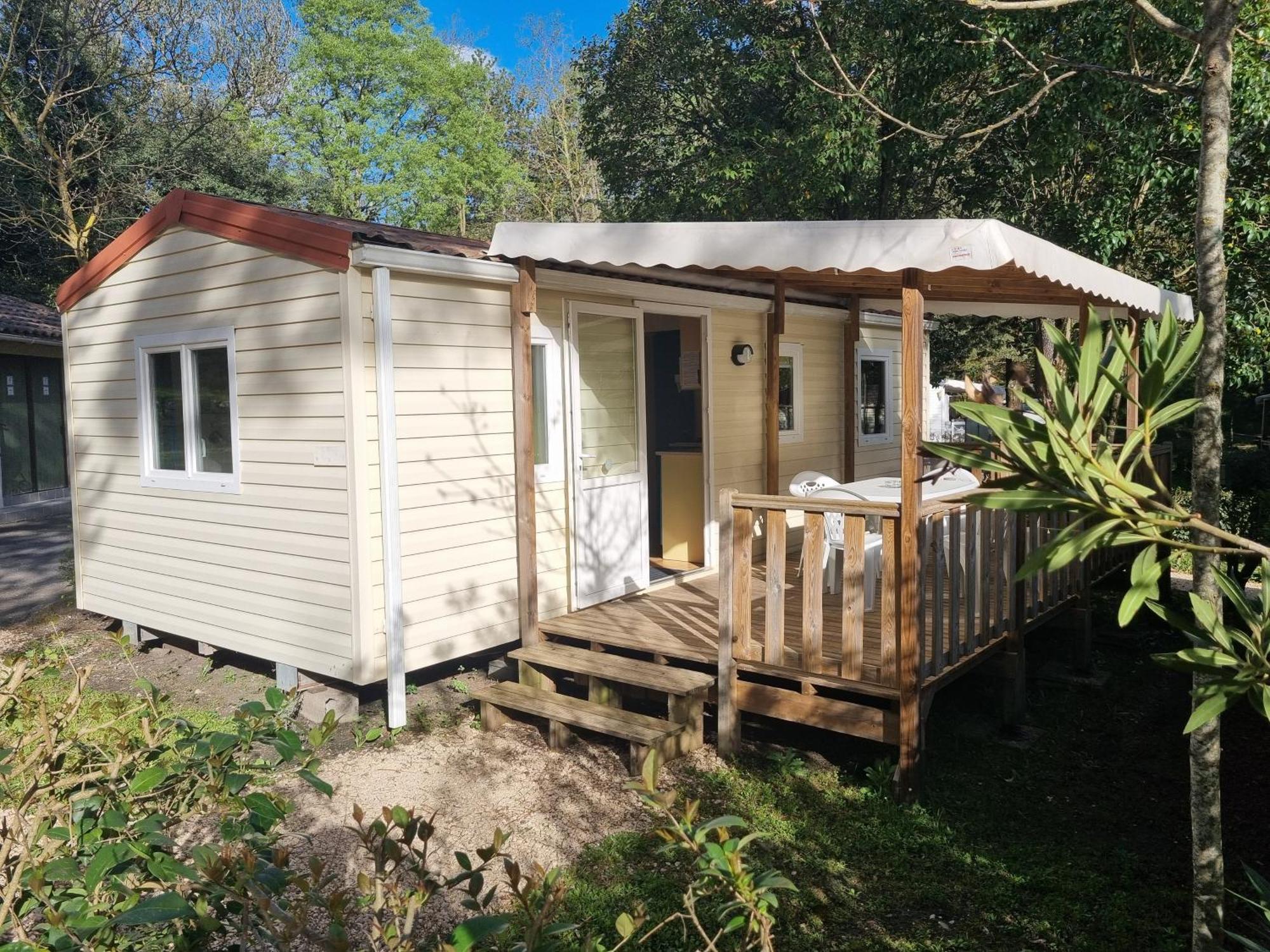 Camping L'Oree Des Cevennes Saint-Jean-de-Valériscle Exterior foto